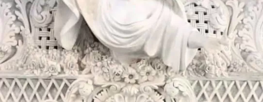 تصویر گچبری سقف ساده و شیک