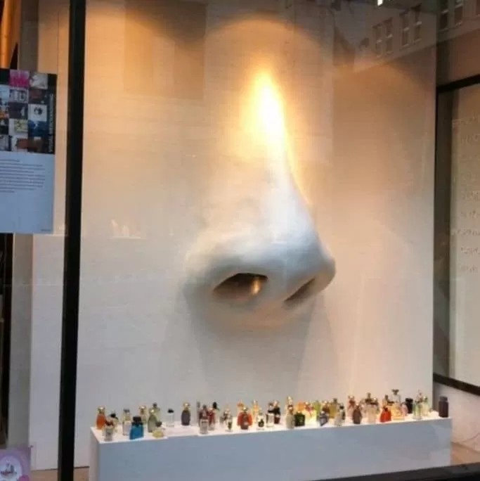 تصویر پتینه کاری کافی شاپ